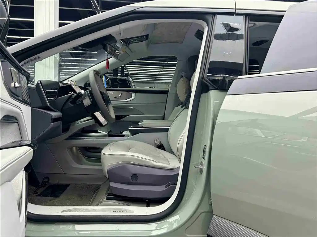HiPhi Y 2023 2023 560km Pioneer Edition