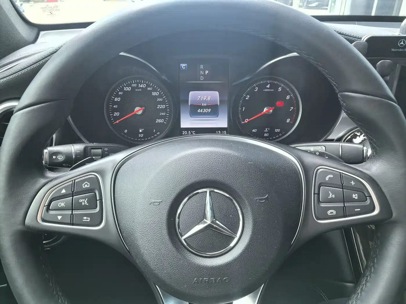 Mercedes-Benz GLC 2017 GLC 260 4MATIC Dynamic фото 10