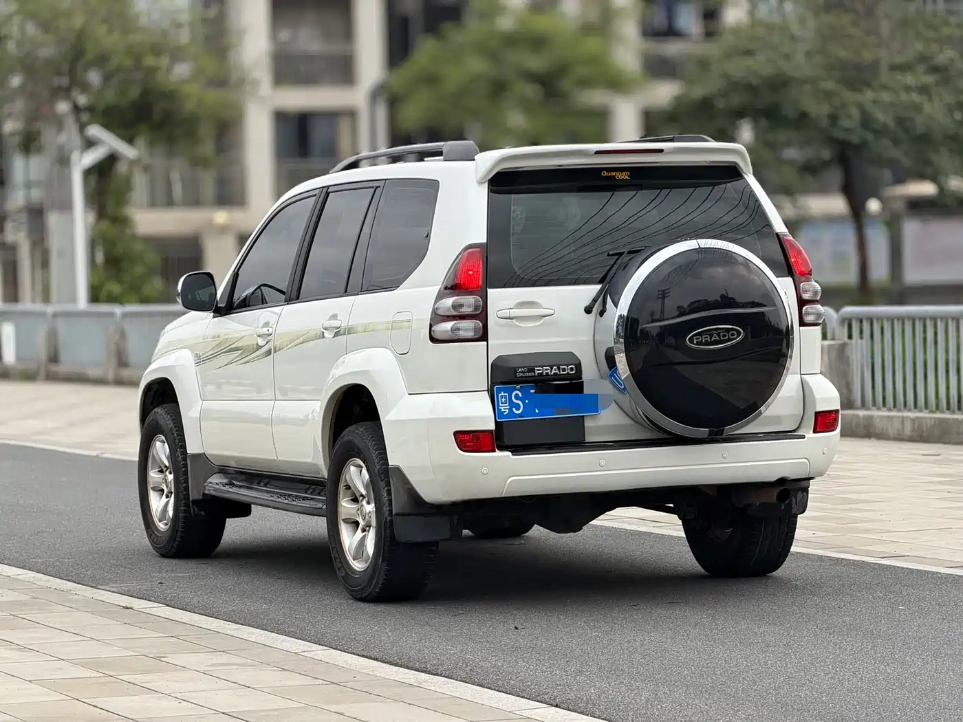 Toyota Prado (Import) 2004 GX 2.7 Automatic фото 3