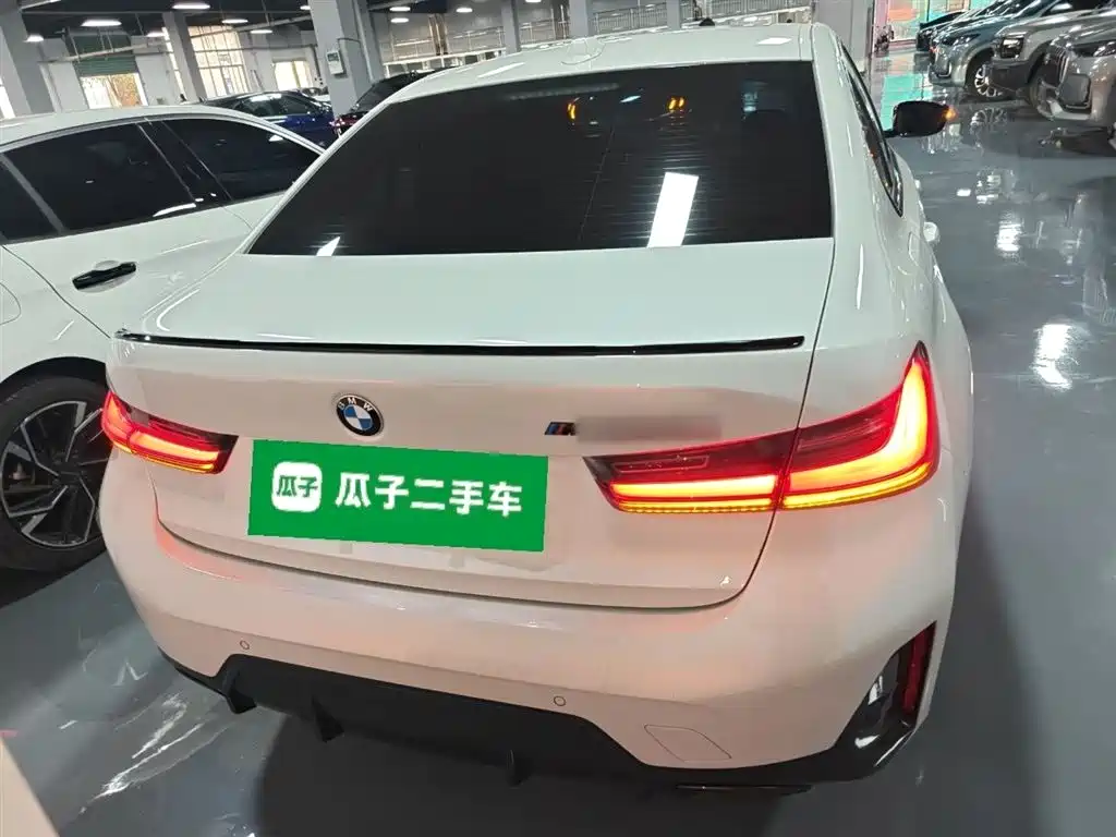 BMW 3 Series 2024 325Li M Sport Shadowline Package фото 6