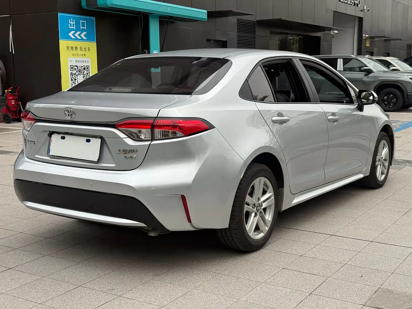 Toyota Levin 2019 185T CVT Luxury Edition China V фото 6