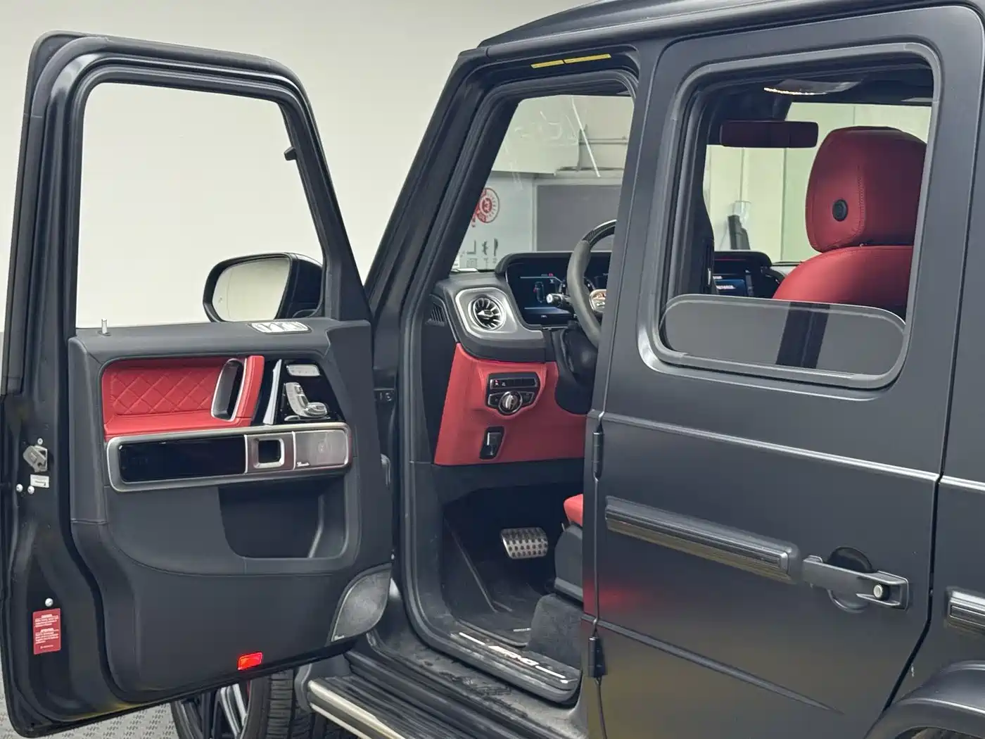 MERCEDES-BENZ G-CLASS AMG