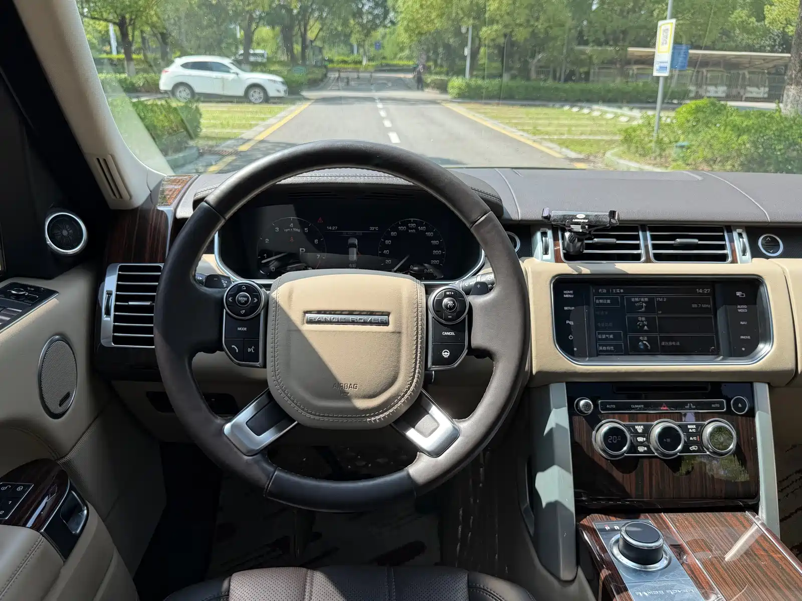 Фото 8 - Land Rover Range Rover