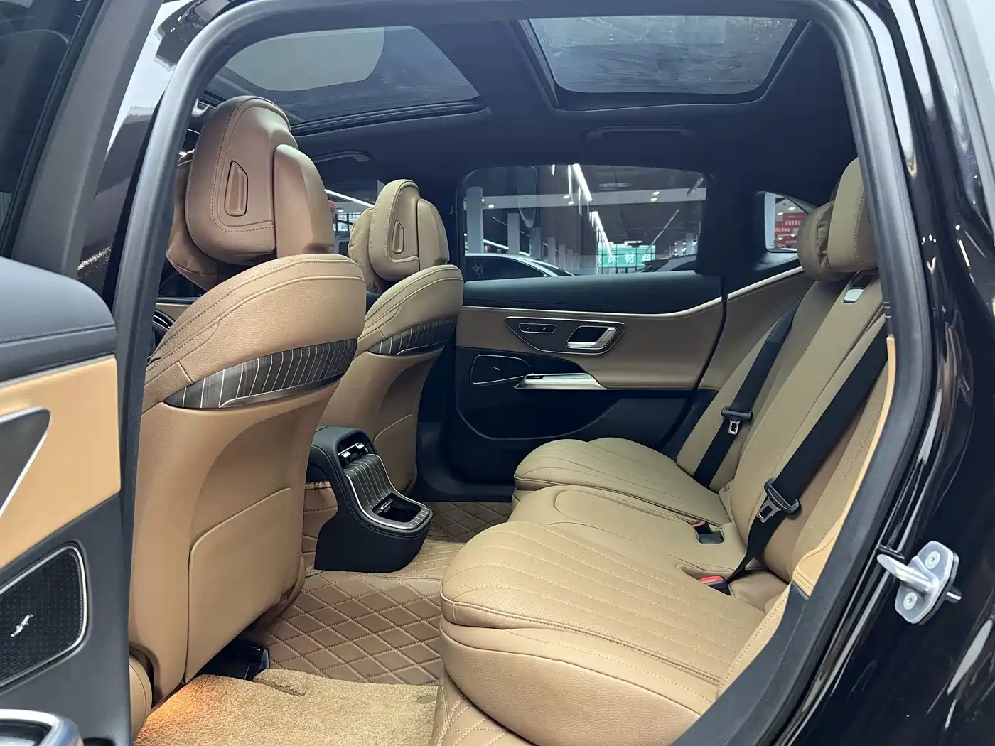 Mercedes-Benz E-Class New Energy 2025 2024 E 350 e L Plug-in Hybrid Sedan
