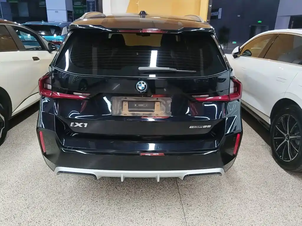 BMW iX1 2025 2025 eDrive25L M Sport Package