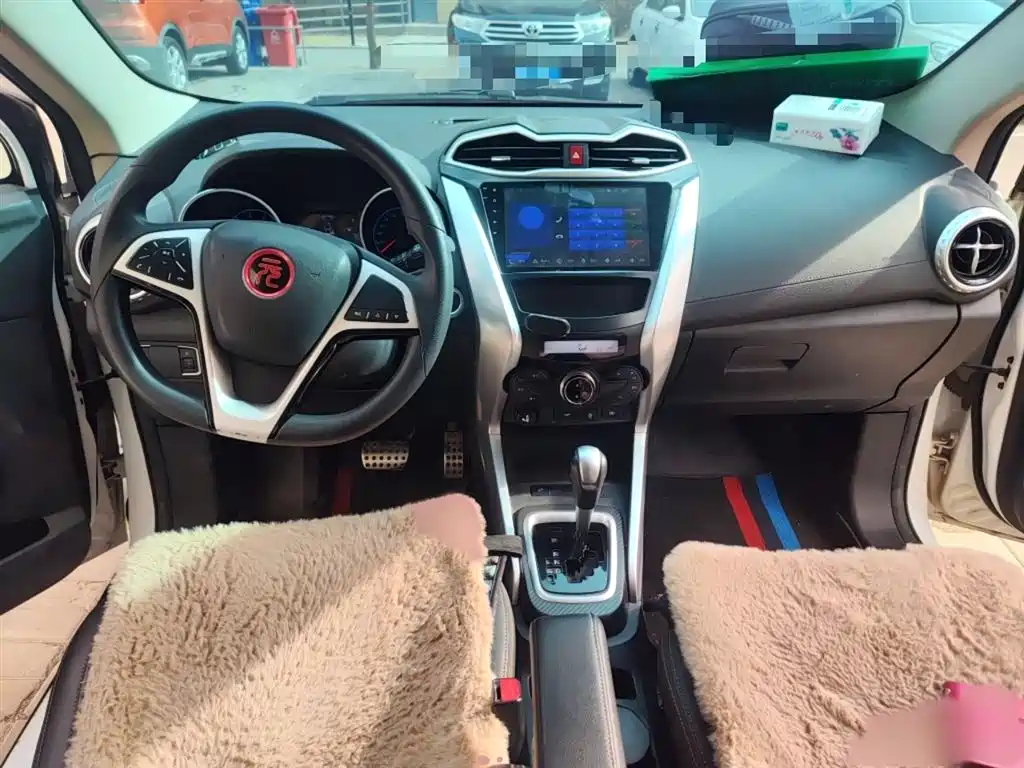 BYD Yuan 2017 1.5L Auto Cool Fashion фото 13