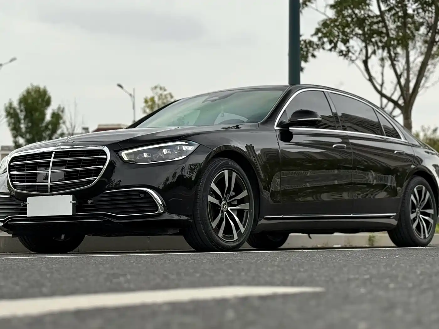 MERCEDES-BENZ S CLASS