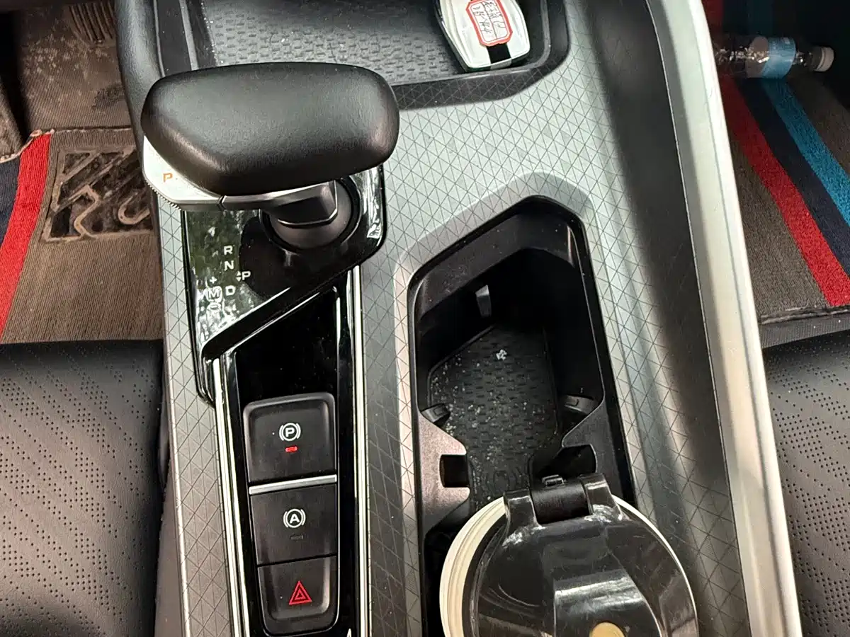 GEELY AUTOMOBILE XINGRUI