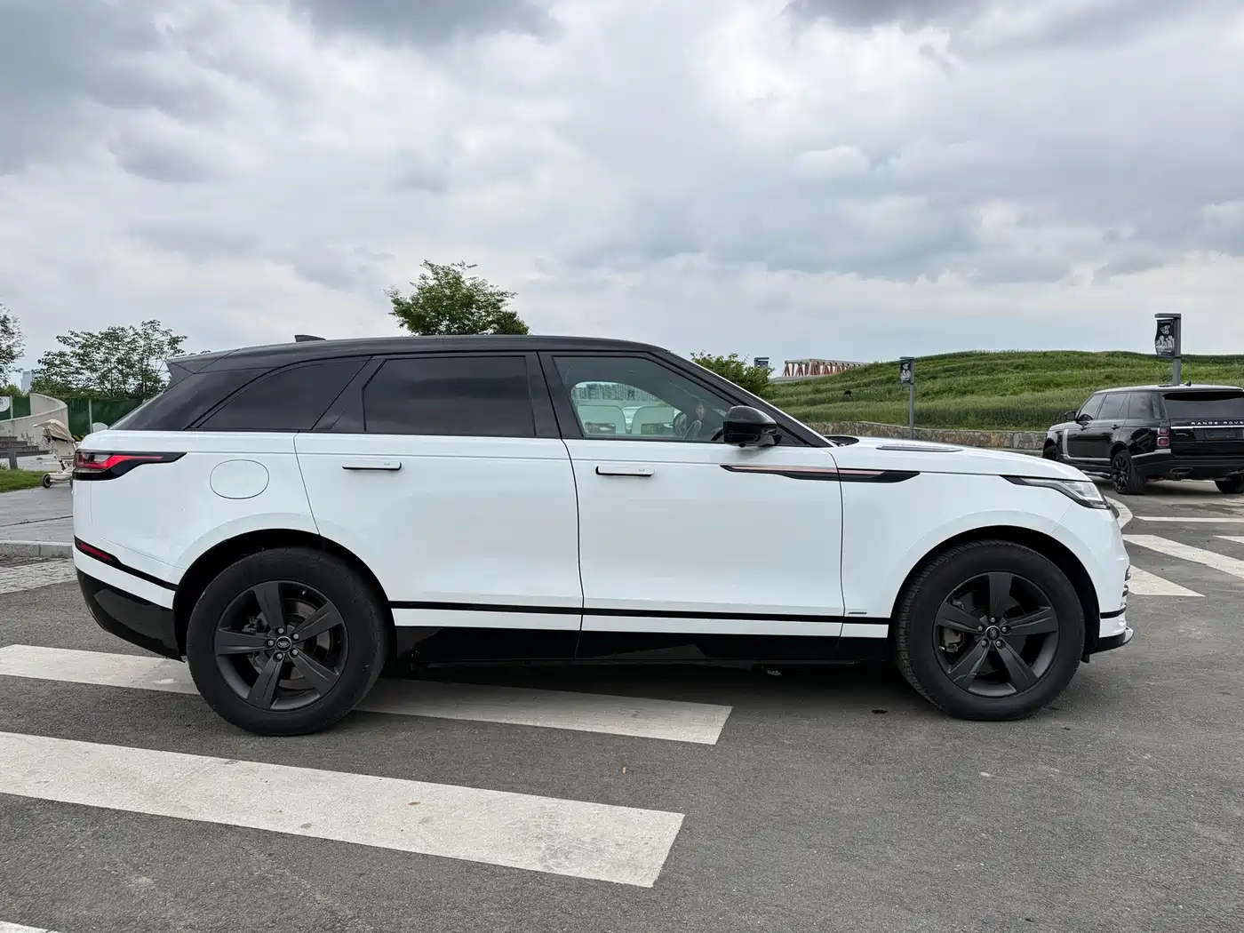 Land Rover Range Rover Velar 2018 P380 R-DYNAMIC SE фото 4