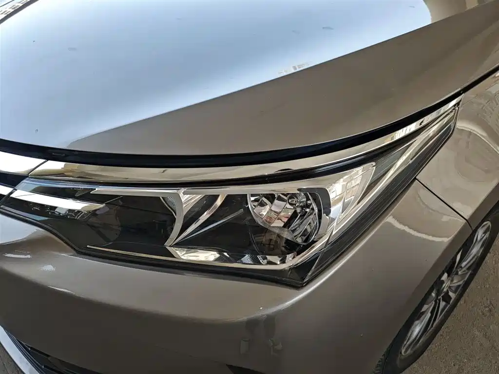Toyota Corolla 2017 Facelift 1.2T S-CVT GL фото 24