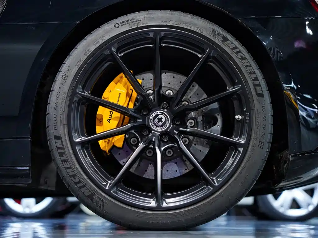 Audi R8 2022 2021 V10 Coupe performance