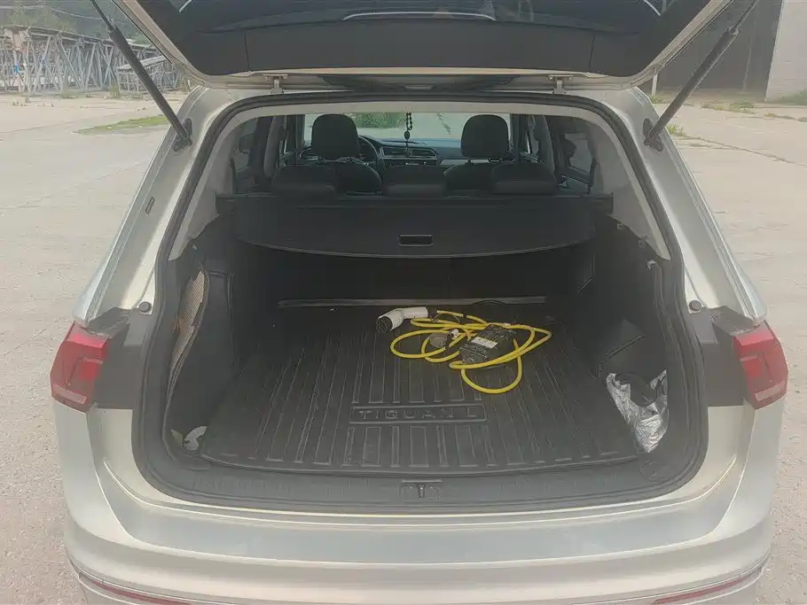 VOLKSWAGEN TIGUAN L NEW ENERGY
