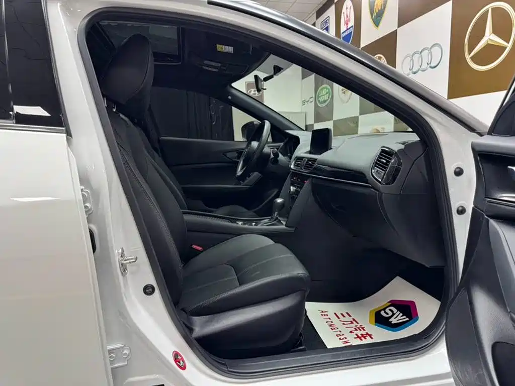 Mazda CX-4 2023 2021 2.0L Auto FWD Skyactiv Explorer Edition