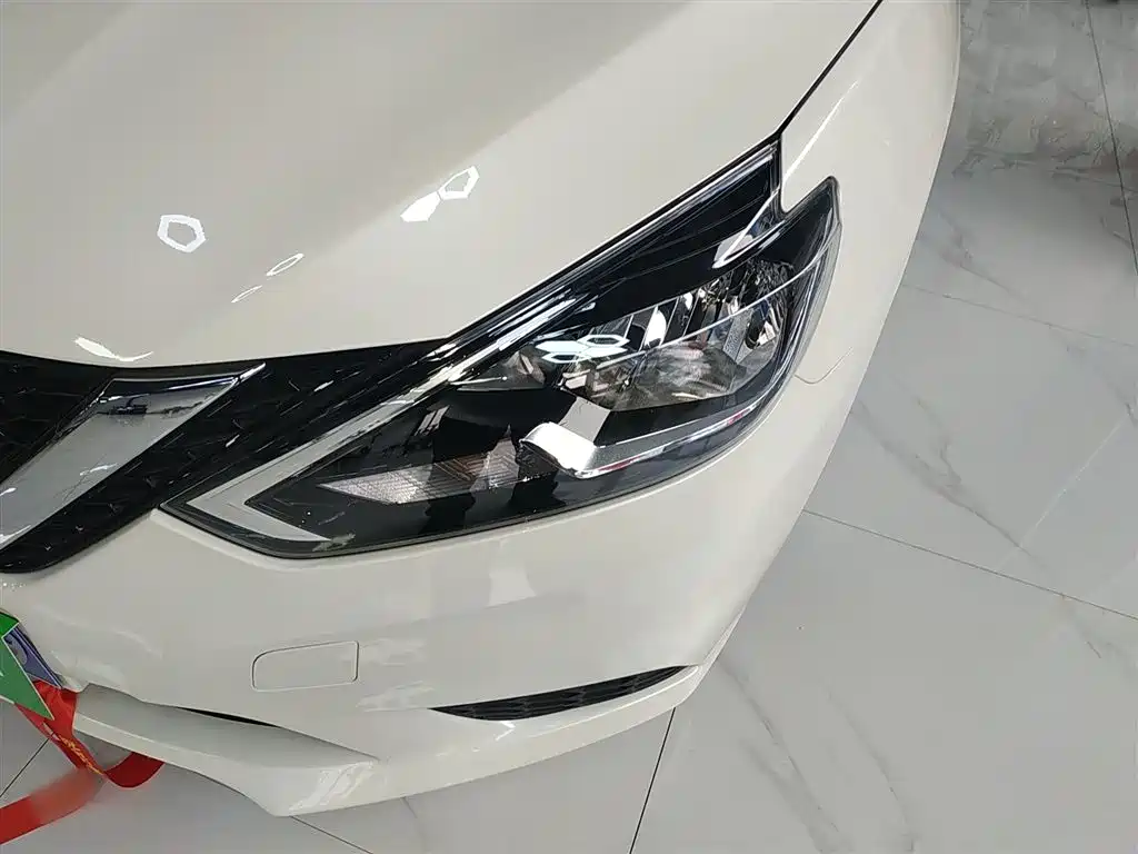 Nissan Sylphy 2025 2024 Facelift II Classic 1.6XE CVT Comfort