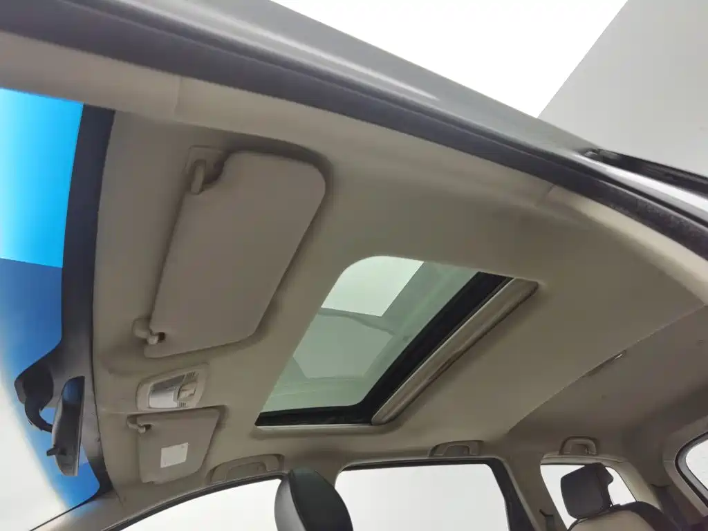 Photo 14 - Baojun 360