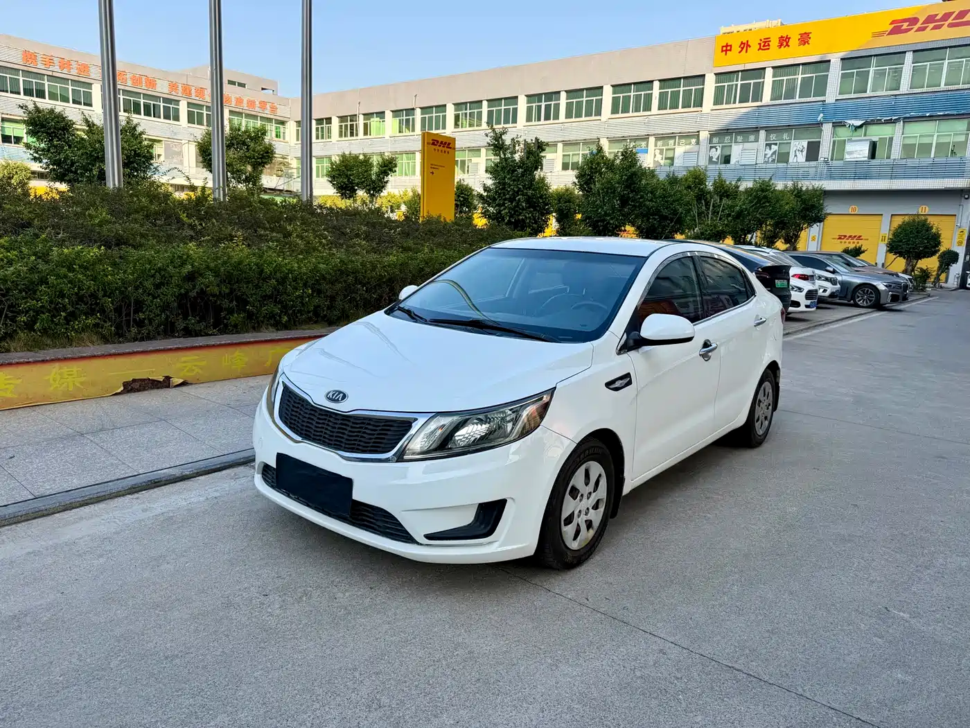Kia K2 2011 Sedan 1.4L AT GLS