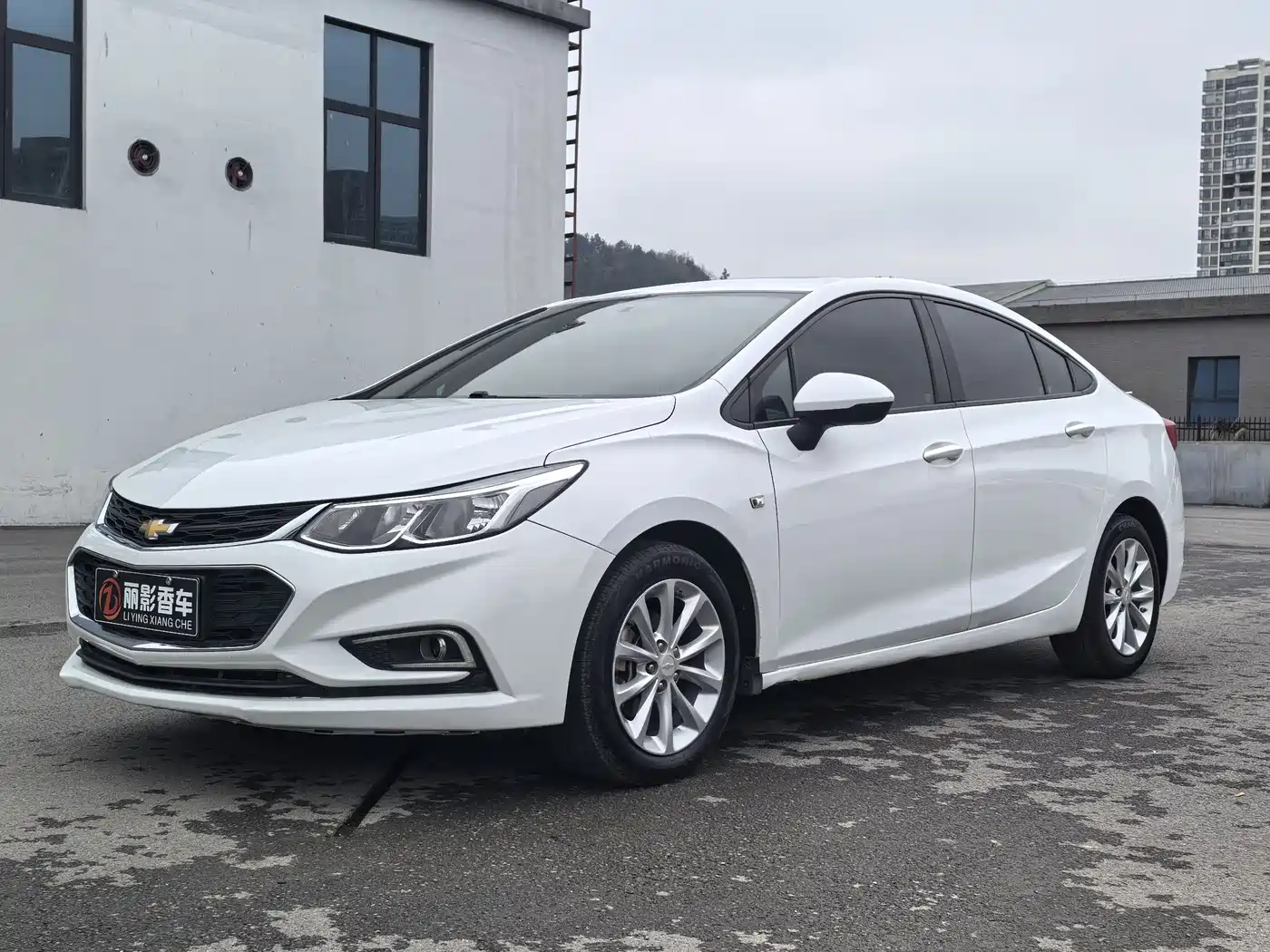 Chevrolet Cruze 2017 1.5L Automatic Pioneer Sunroof