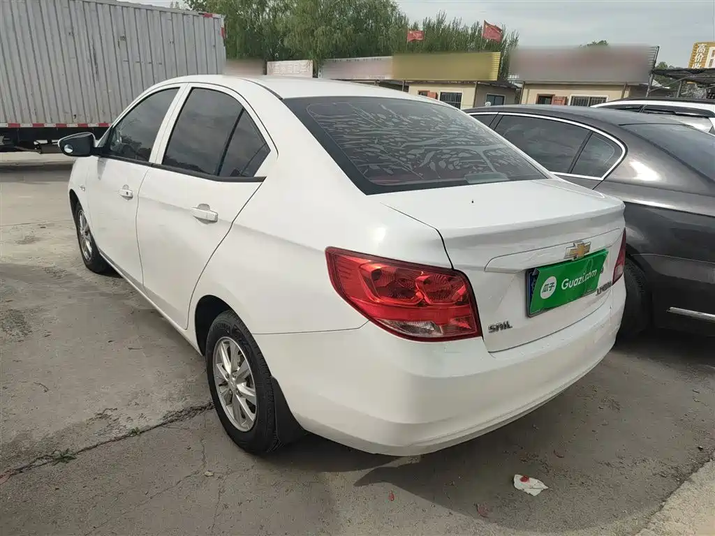 Chevrolet Sail 2015 Sail 3 1.5L Manual Ideal Sunroof Edition фото 5