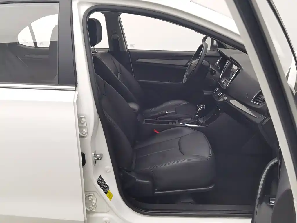 Photo 23 - Roewe 360