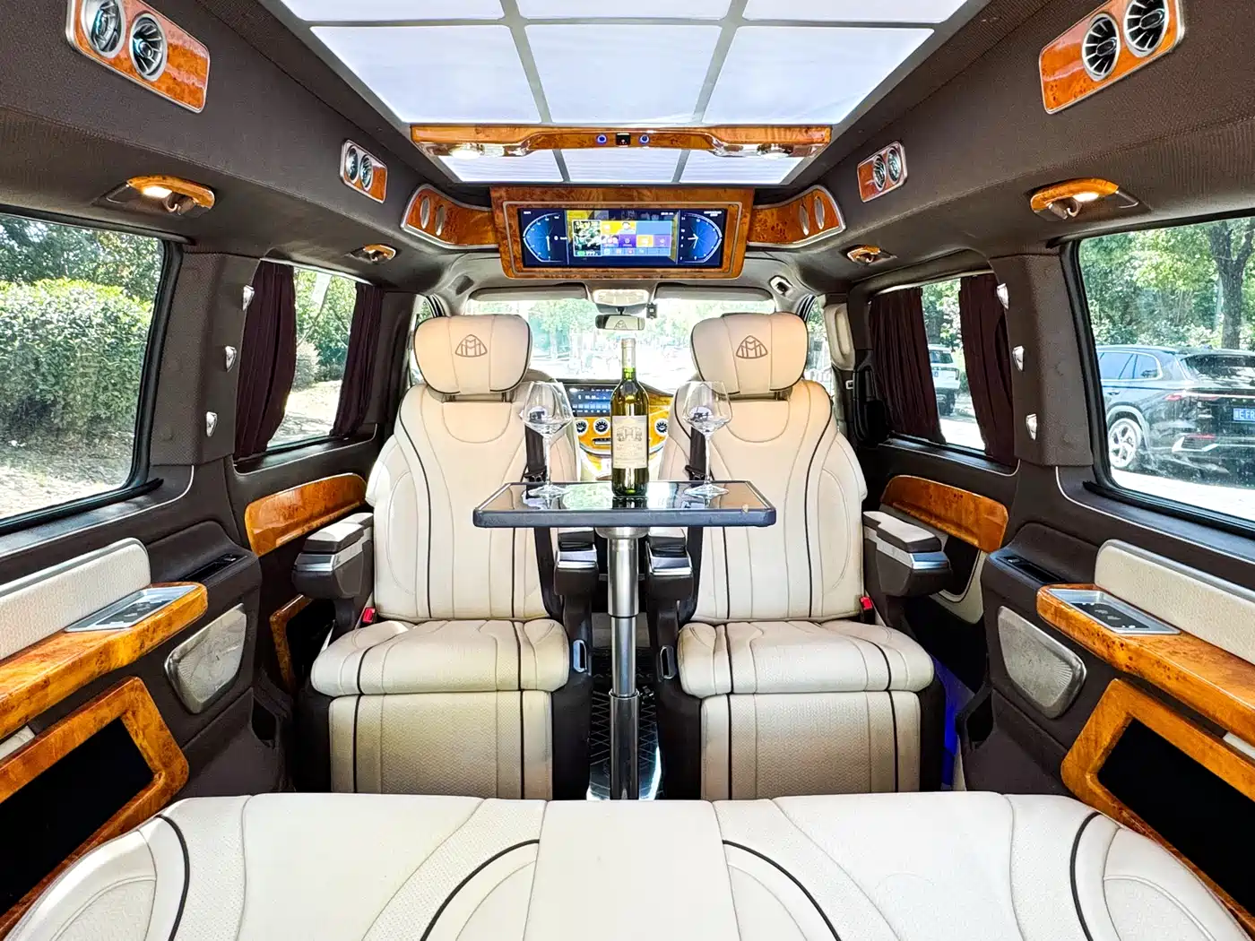 Mercedes-Benz Vito 2023 2.0T Elite 7-Seater фото 21
