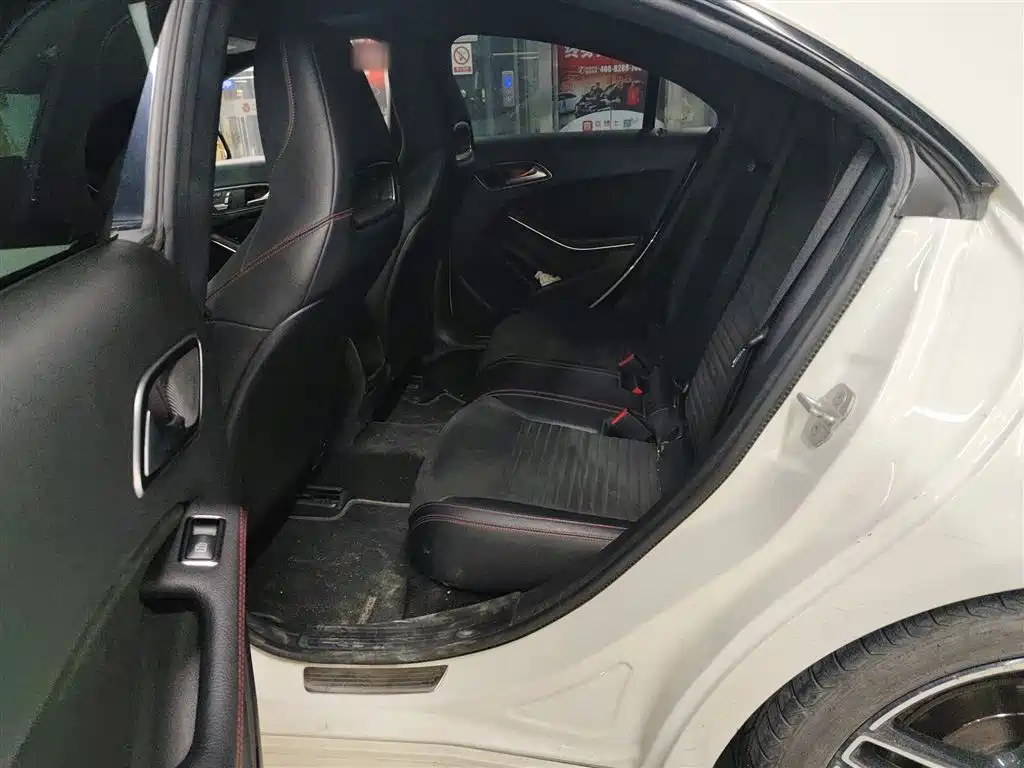 Mercedes-Benz CLA (Import) 2016 Facelift CLA 220 4MATIC фото 17