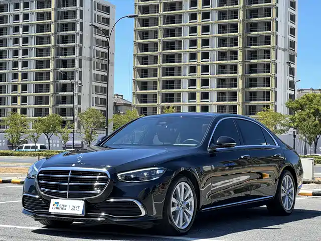 MERCEDES-BENZ S CLASS