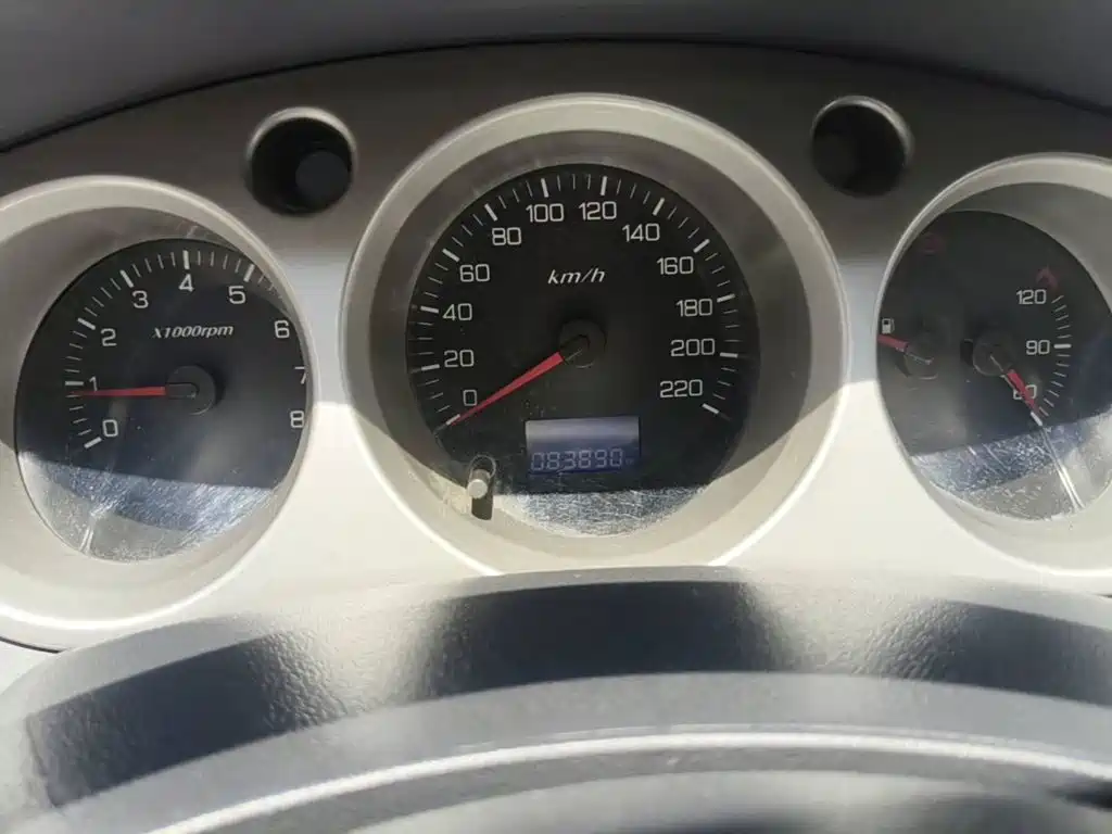 Dongfeng Aeolus Dongfeng Fengshen S30 2011 2011 Model 1.6L Manual Elegance