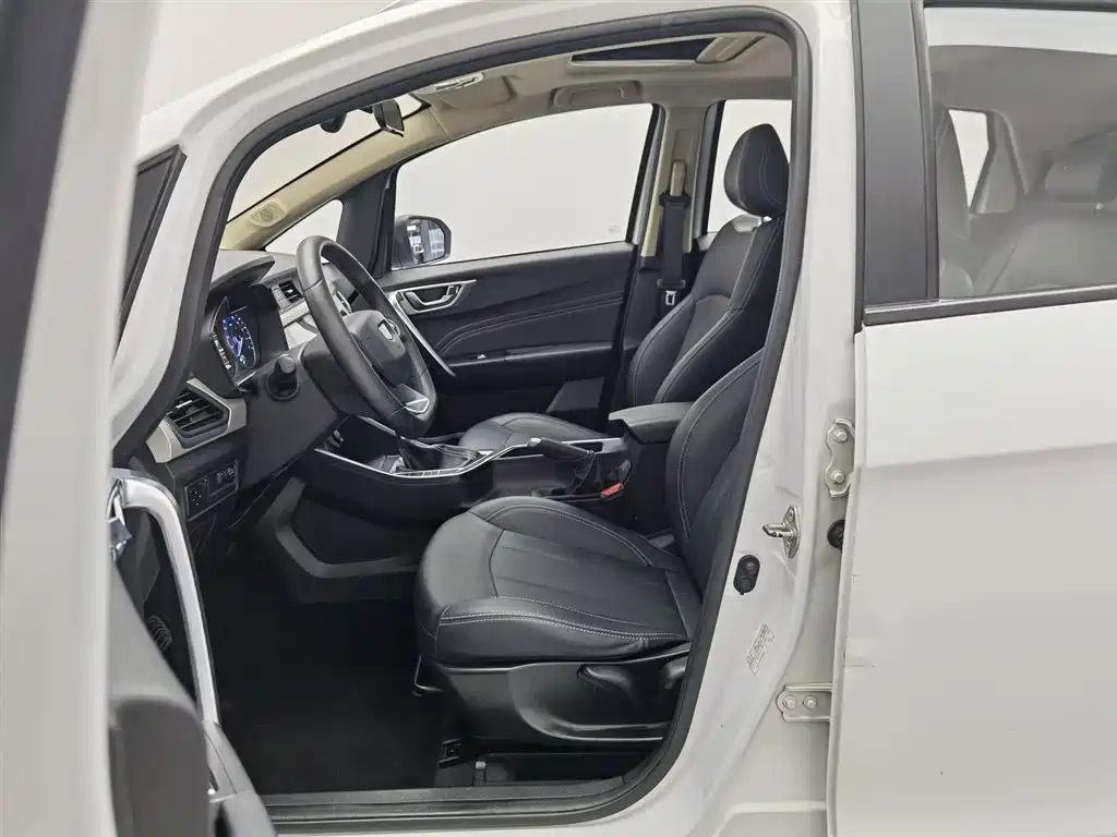 GEELY AUTOMOBILE VISION X3