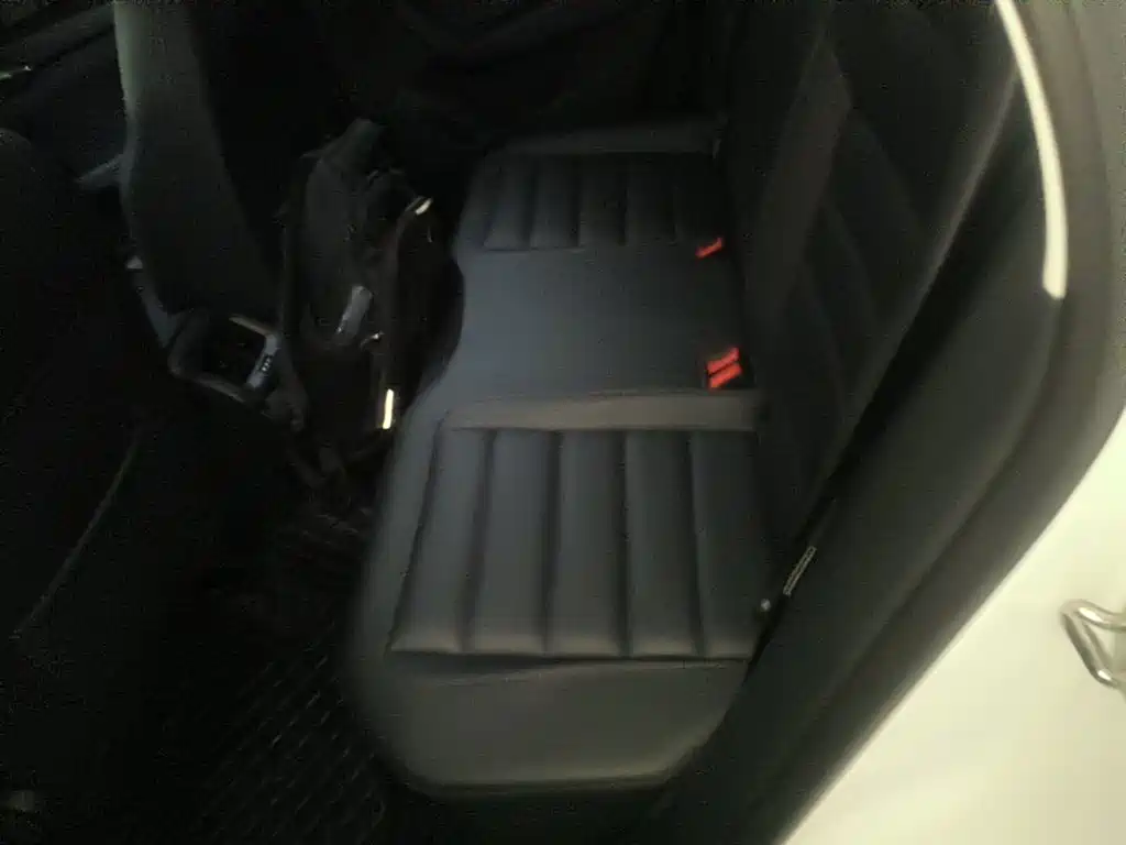 Photo 17 - Volkswagen Tharu