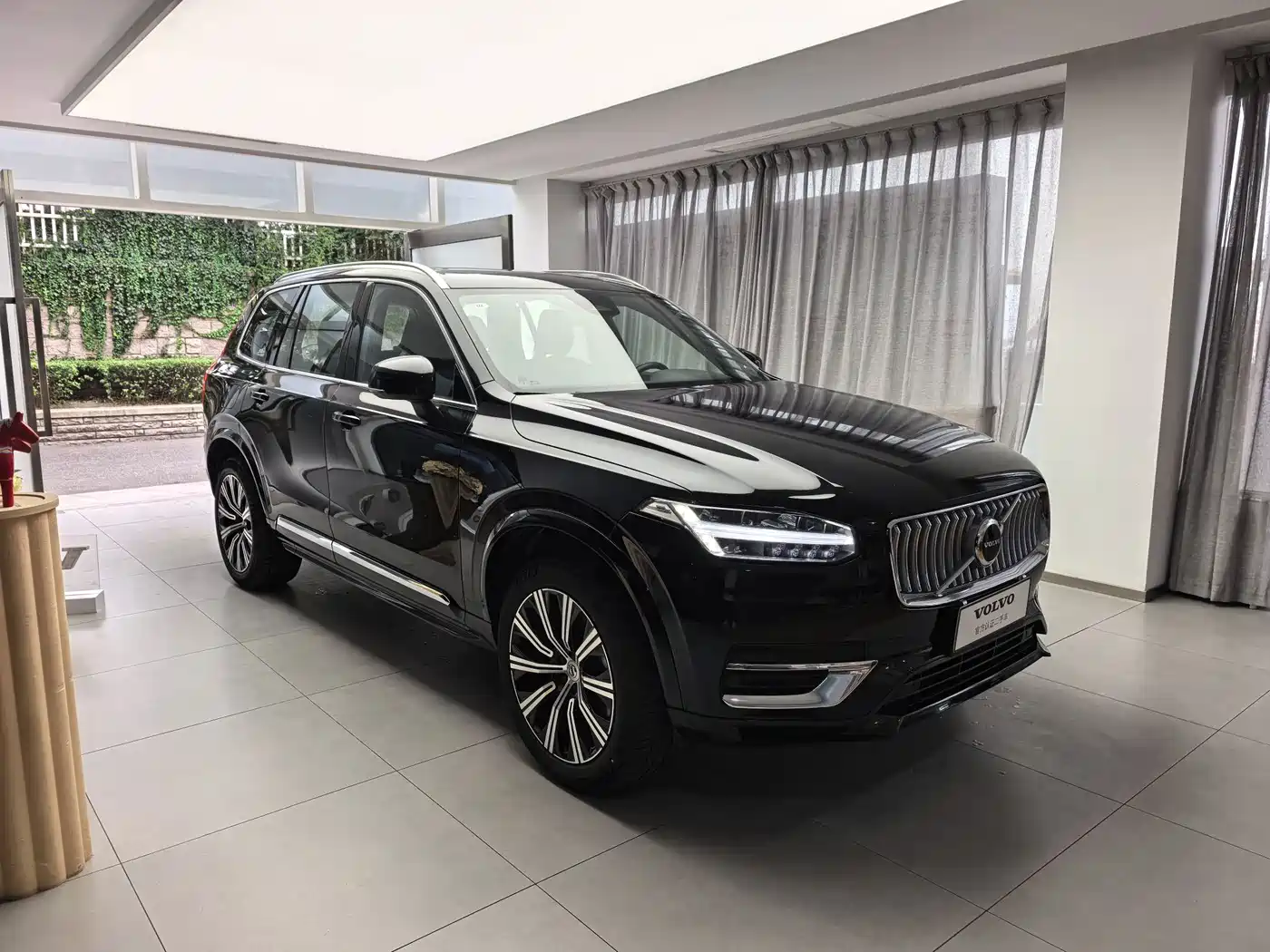 Volvo XC90 2025 2024 B5 Smart Luxury 7-Seater