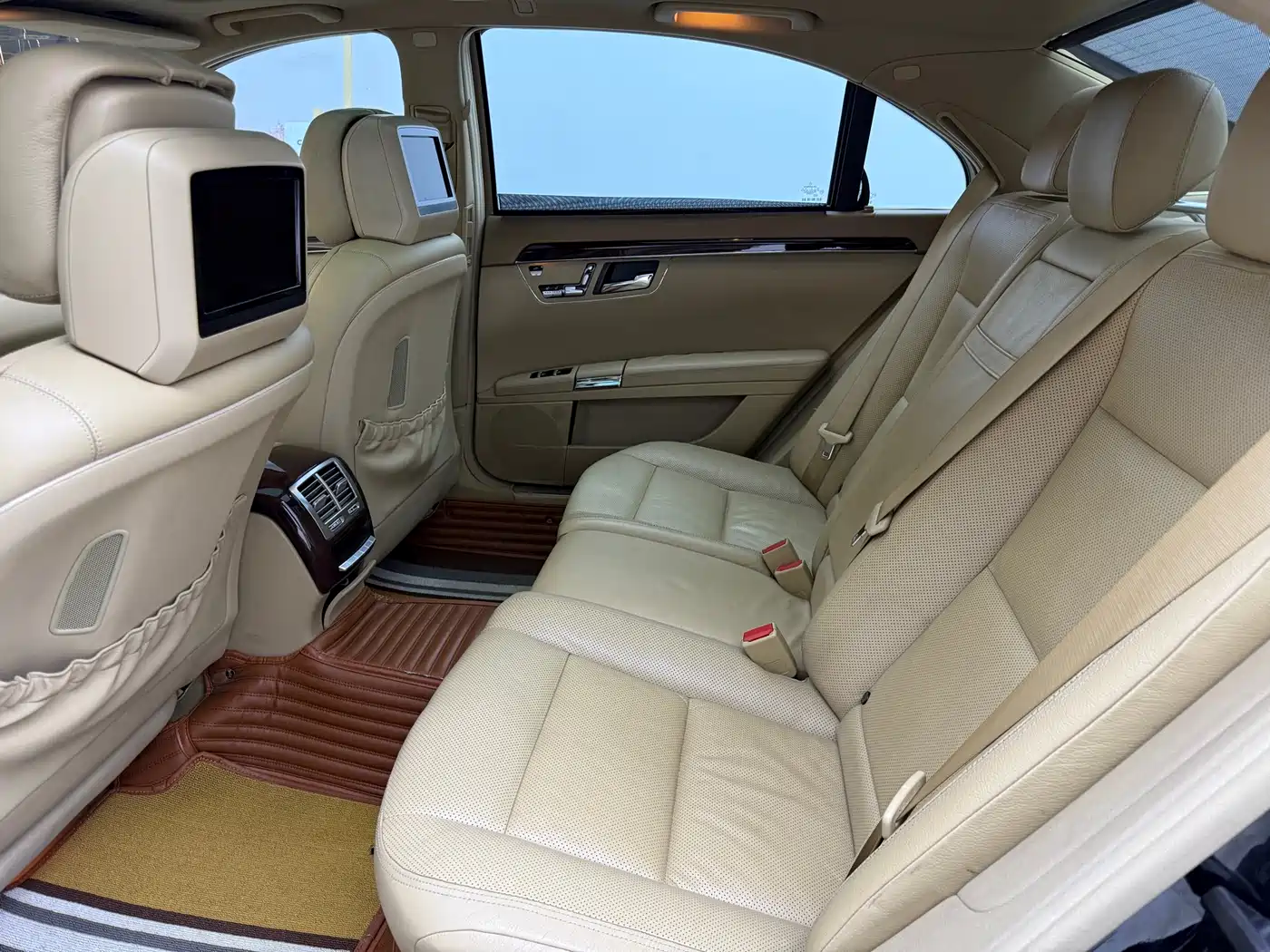 Mercedes-Benz S-Class 2010 Model S 400 L HYBRID фото 13