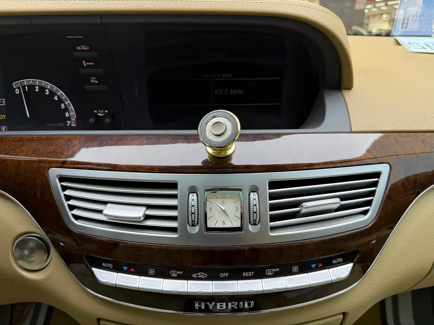 Mercedes-Benz S-Class 2010 Model S 400 L HYBRID фото 14
