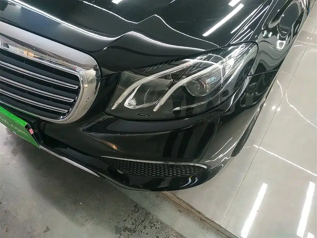 Mercedes-Benz E-Class 2016 E 300 L Fashion Type фото 24