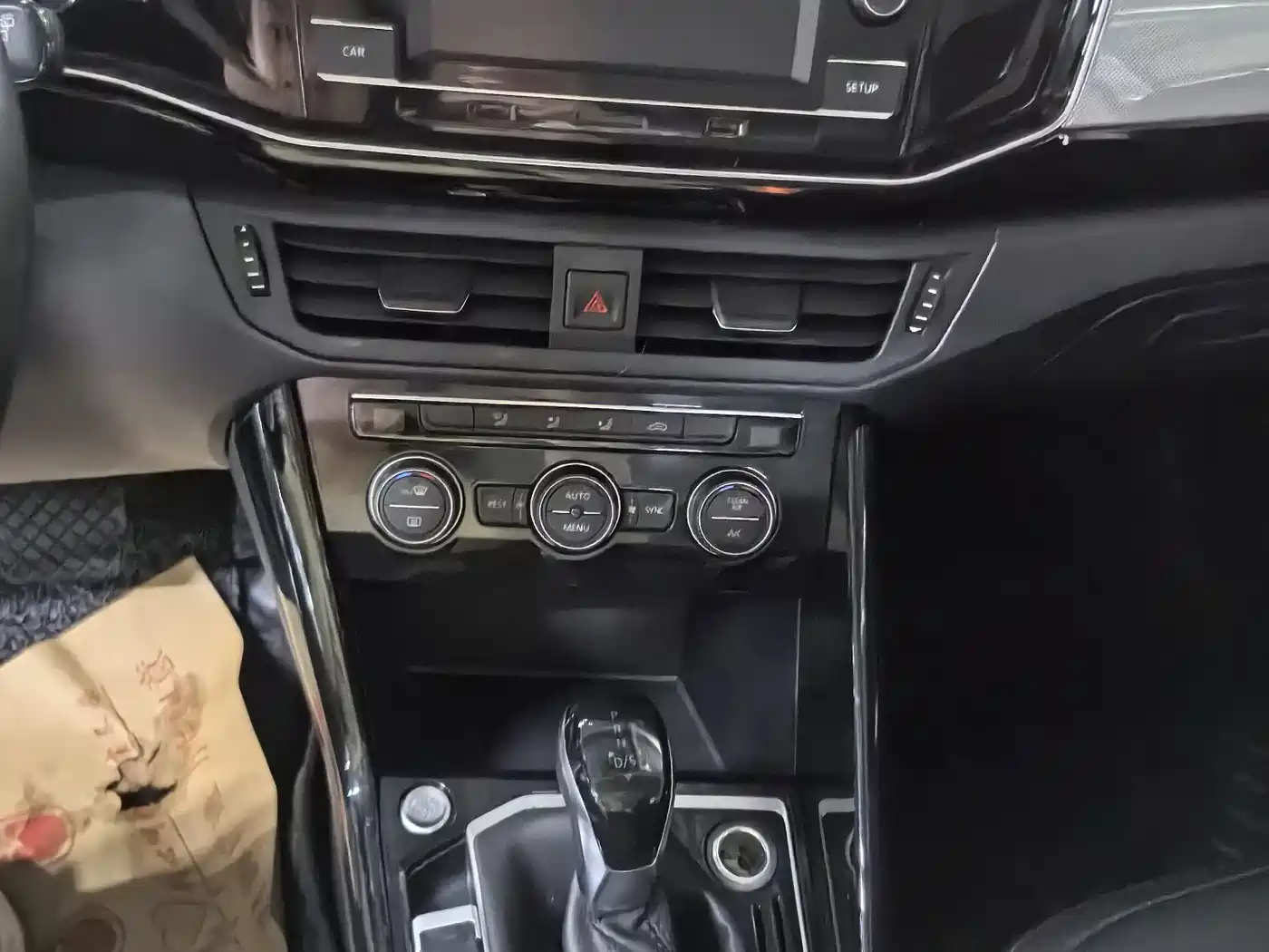 Volkswagen Tayron 2019 330TSI 2WD Luxury China VI фото 9
