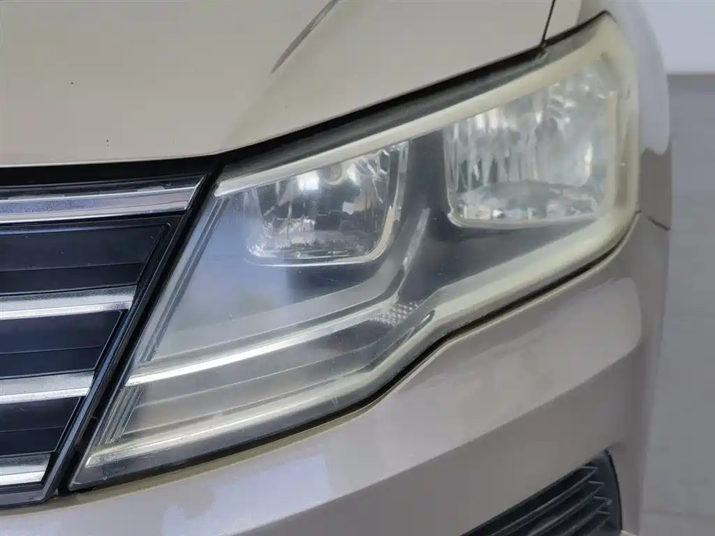 Volkswagen Jetta 2017 1.5L Automatic Fashion фото 7