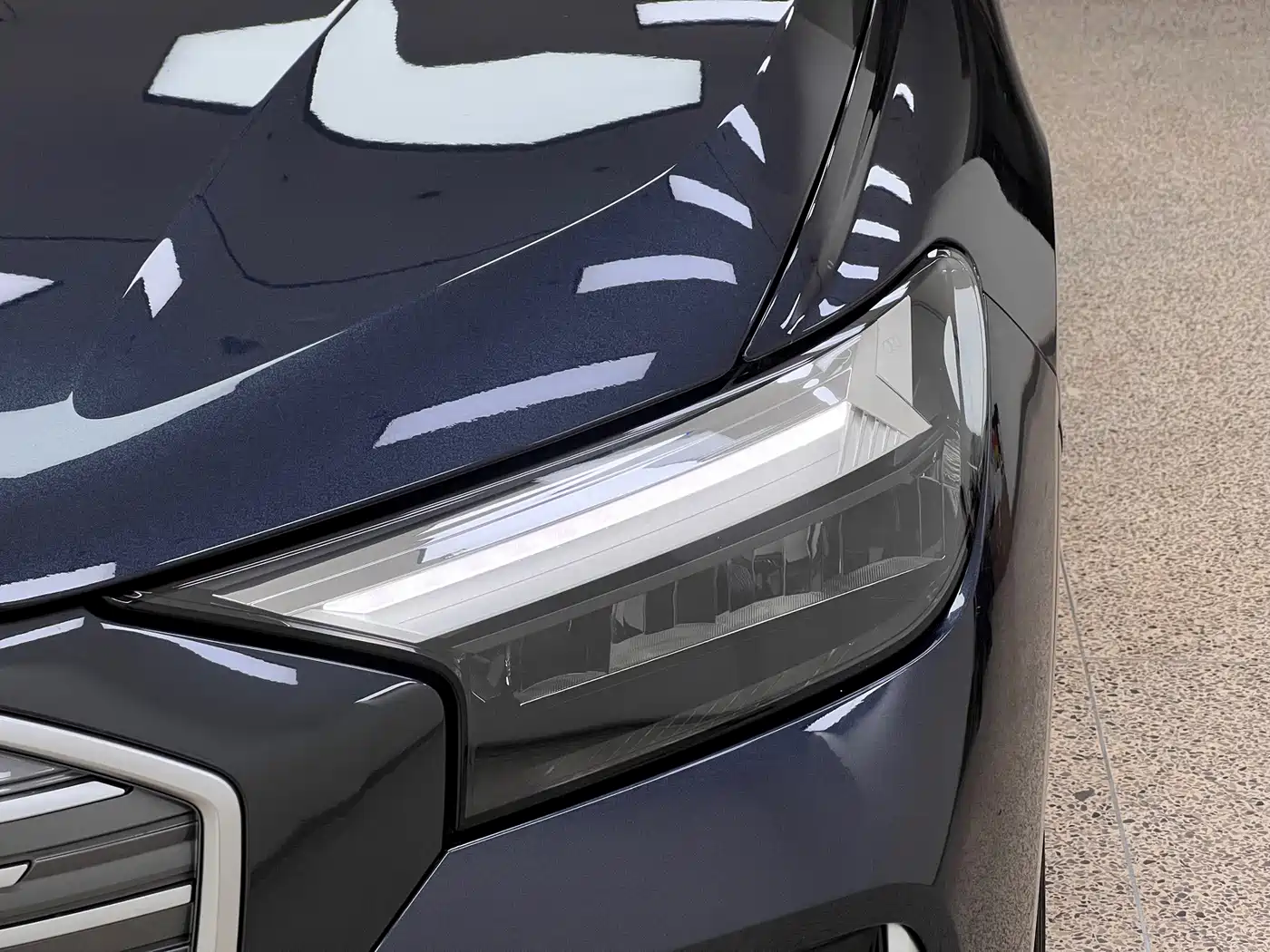 Audi Q4 e-tron 2023 2022 40 e-tron Pioneer Edition