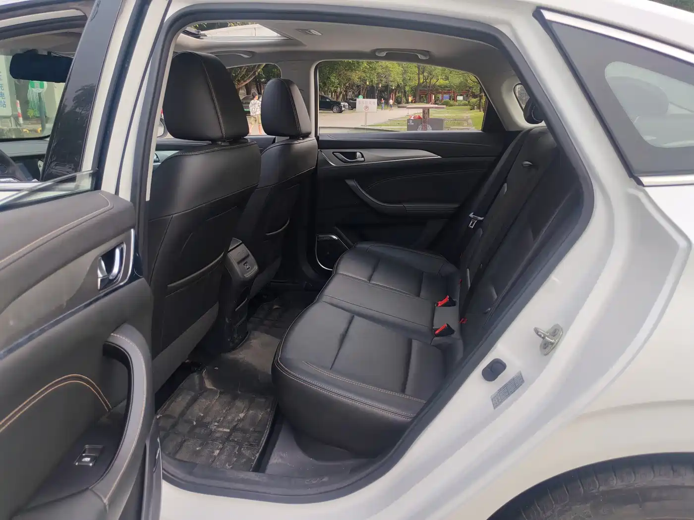 Changan Eado 2019 2018 High Energy Edition 1.6L GDI Manual Pioneer China V