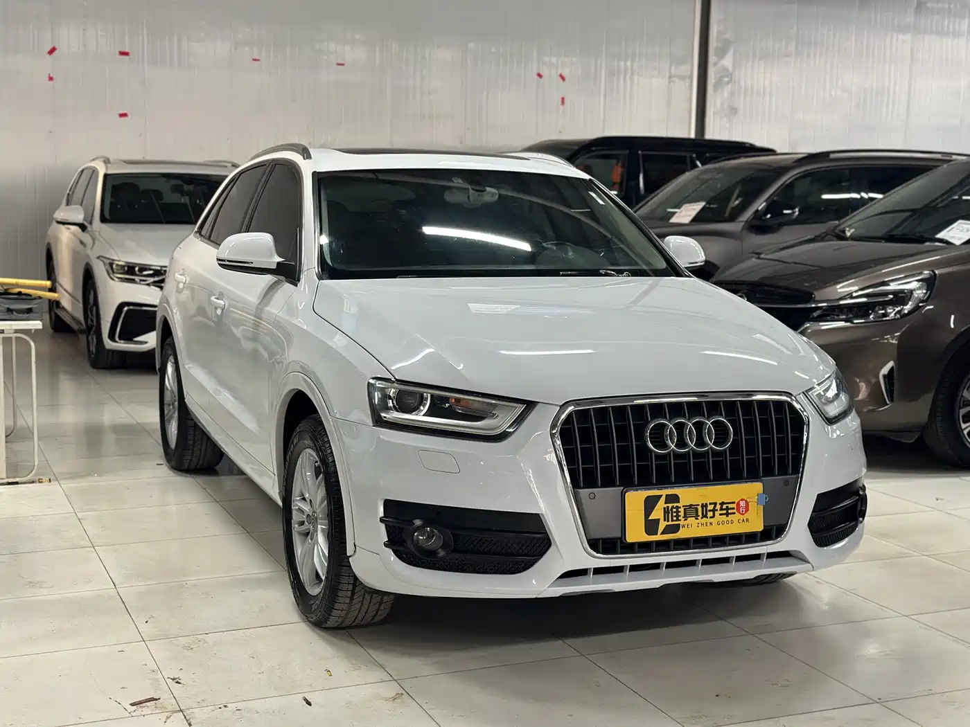 Audi Q3 2015 35 TFSI Comfort фото 3