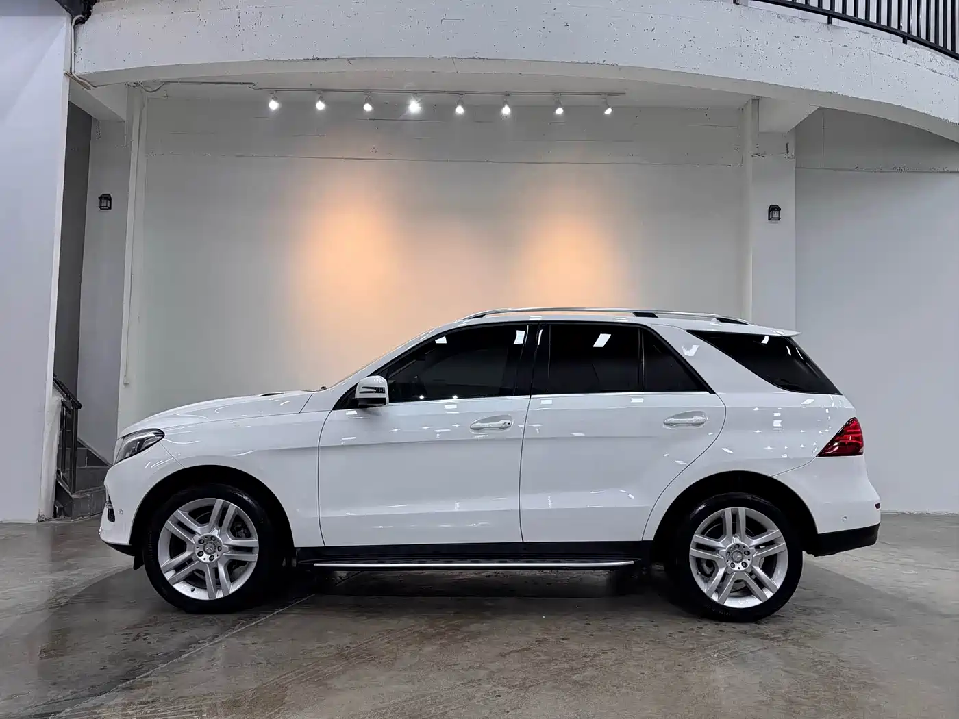 Mercedes-Benz GLE 2016 2016 GLE 400 4MATIC