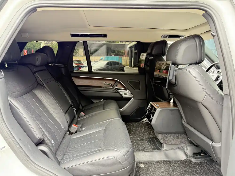 Фото 20 - Land Rover Range Rover