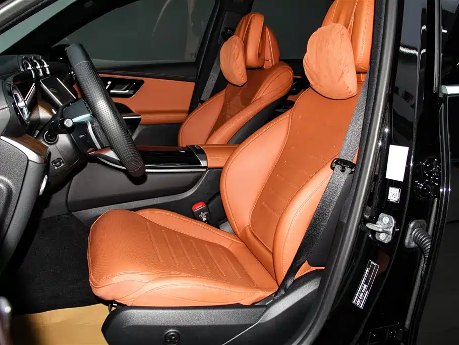 Mercedes-Benz GLC 2024 GLC 300 L 4MATIC Dynamic 5-seater фото 18
