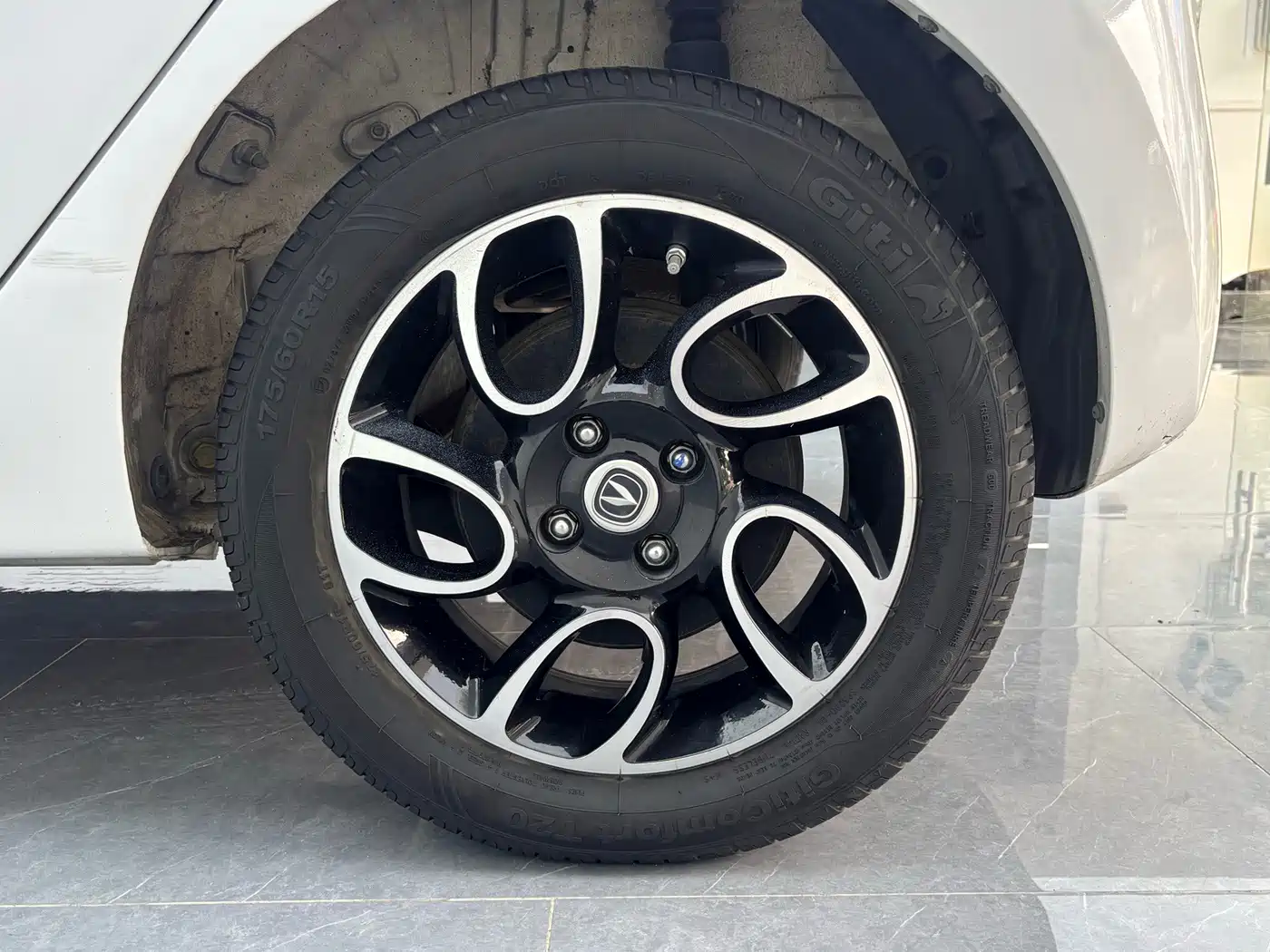 Changan Benben E-Star 2022 2021 National Edition Colorful Version LFP (31.18kWh)