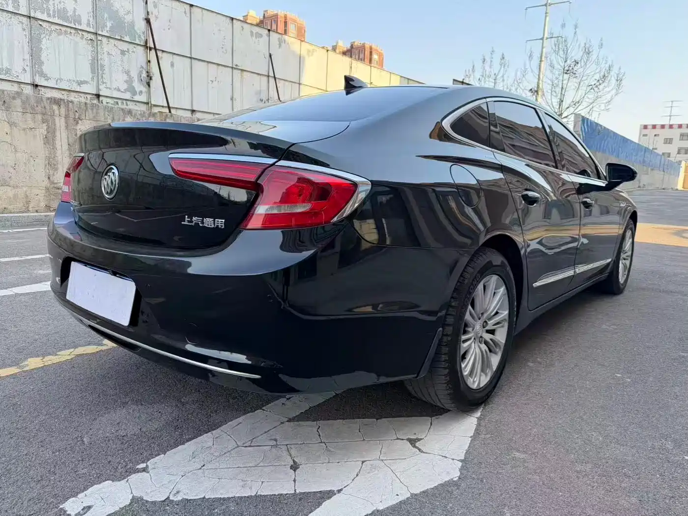 Buick LaCrosse 2018 Model 20T Elite Edition фото 12