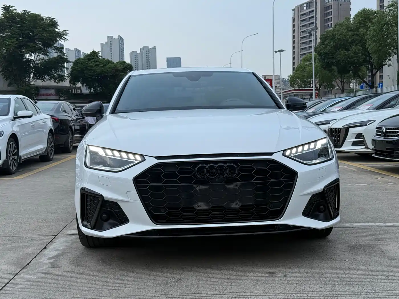 Audi A4L 2023 40 TFSI Bang&Olufsen Starlight Edition фото 2