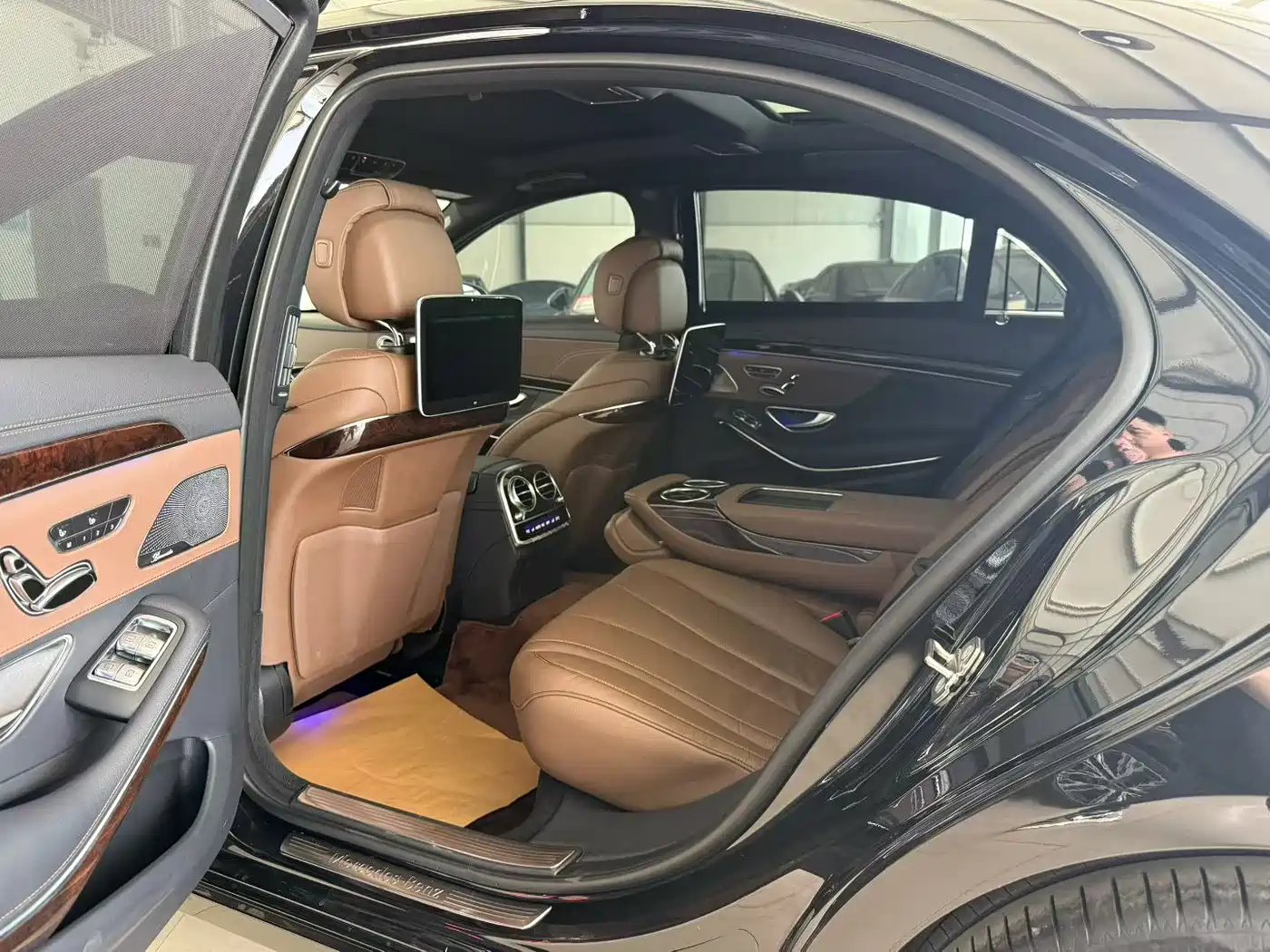 Mercedes-Benz S-Class 2020 S 350 L Premium Edition Collector's Version фото 8