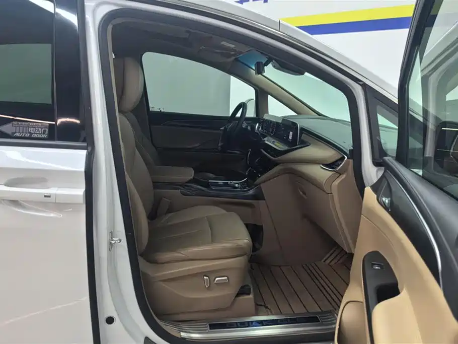 Buick GL8 2020 Model ES Landglory 653T Premium фото 8