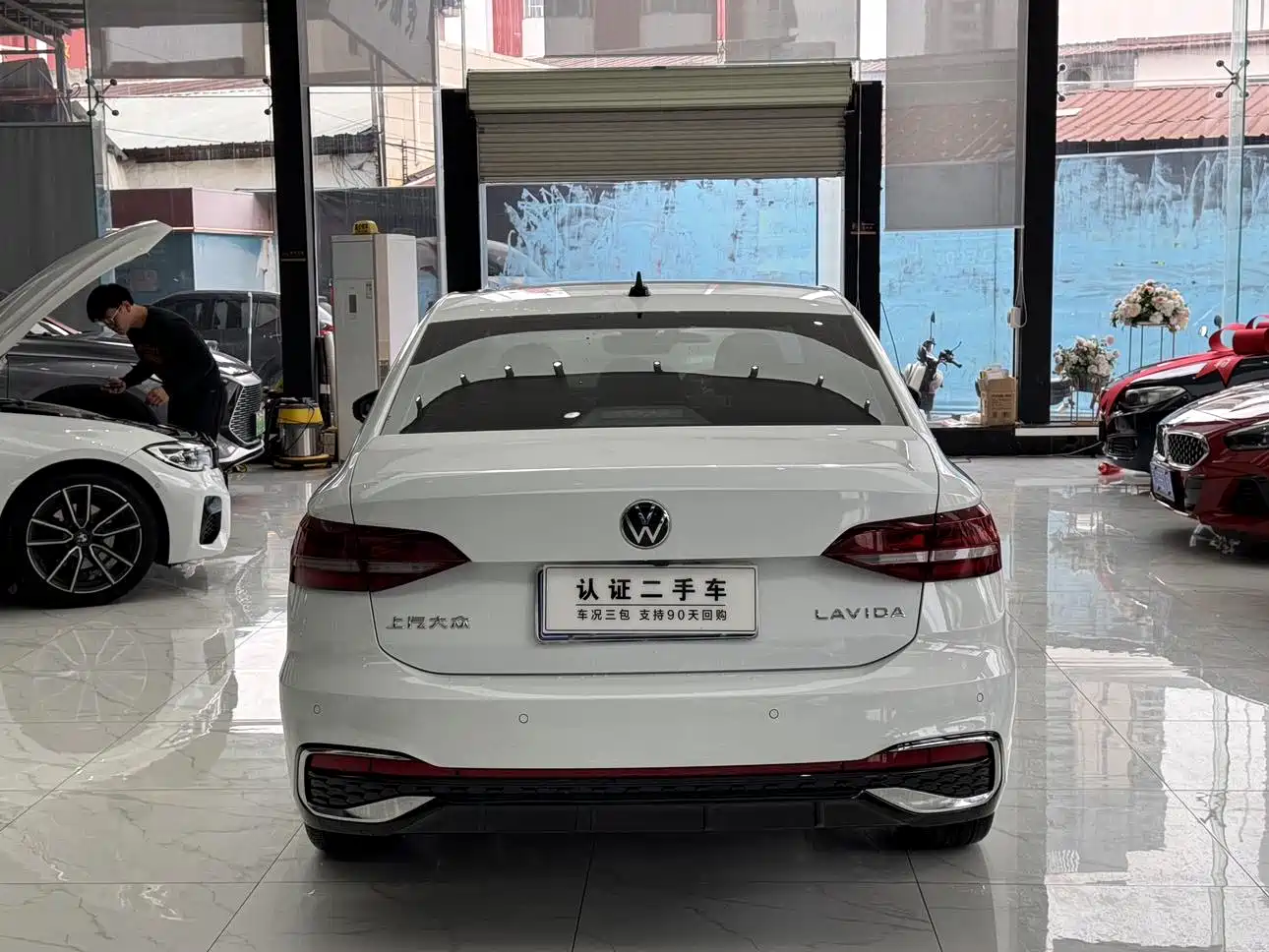 Volkswagen Lavida 2024 Model 1.5L Automatic Starlight 5 Million Edition фото 6