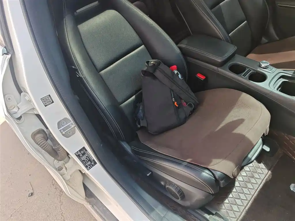 Mercedes-Benz GLA 2018 GLA 200 Dynamic фото 20