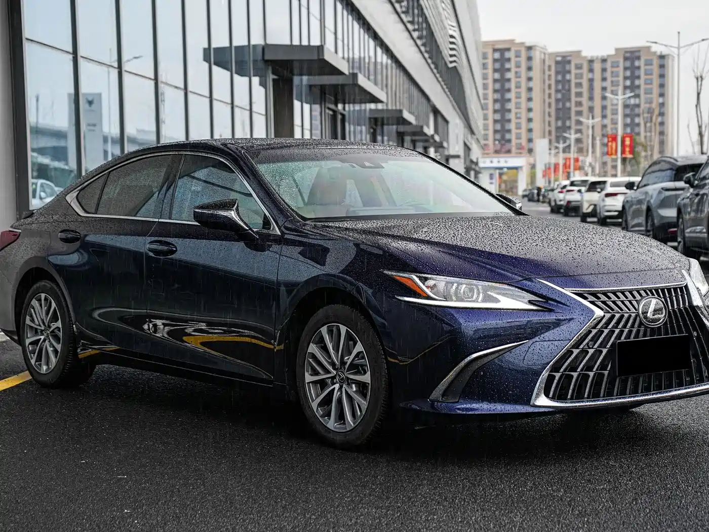 Lexus ES 2022 300h Excellence Edition фото 3