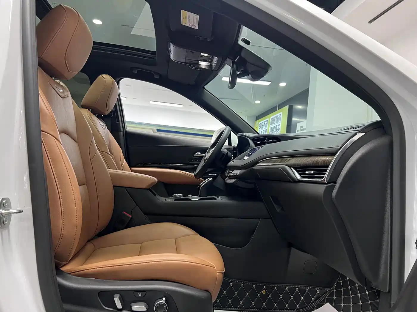 Cadillac XT4, миниатюра 12